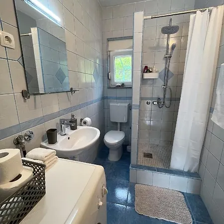 Kuca Za Odmor Bebic, Kremena * 클레크