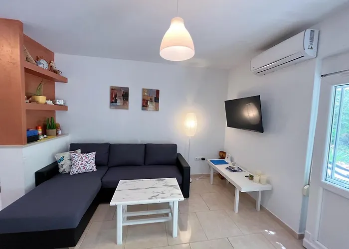 Kuca Za Odmor Bebic, Kremena